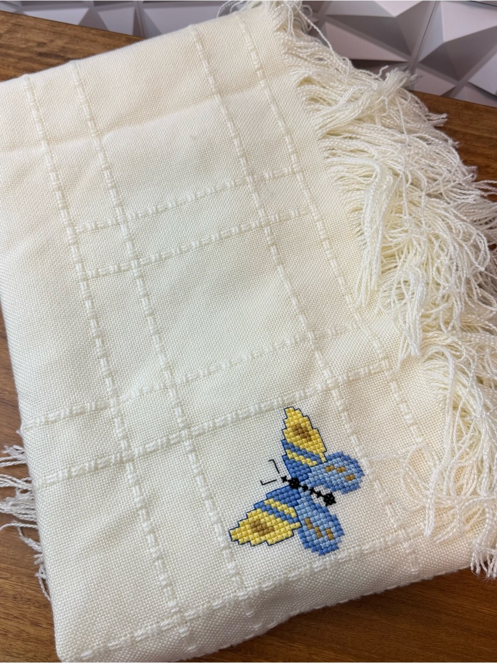 Vintage Hand-Embroidered Cream Butterfly Fringe Throw | Tablecloth Cottagecore